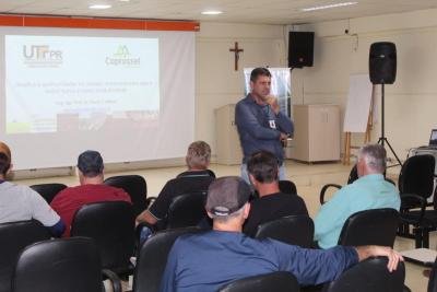 Coprossel e ICL realizam evento com foco em NutriÃ§Ã£o e Fisiologia de Plantas